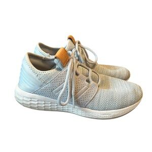 New Balance Light Blue Cruz Fresh Foam Lace Up Running Sneakers Womens 7.5 AS IS